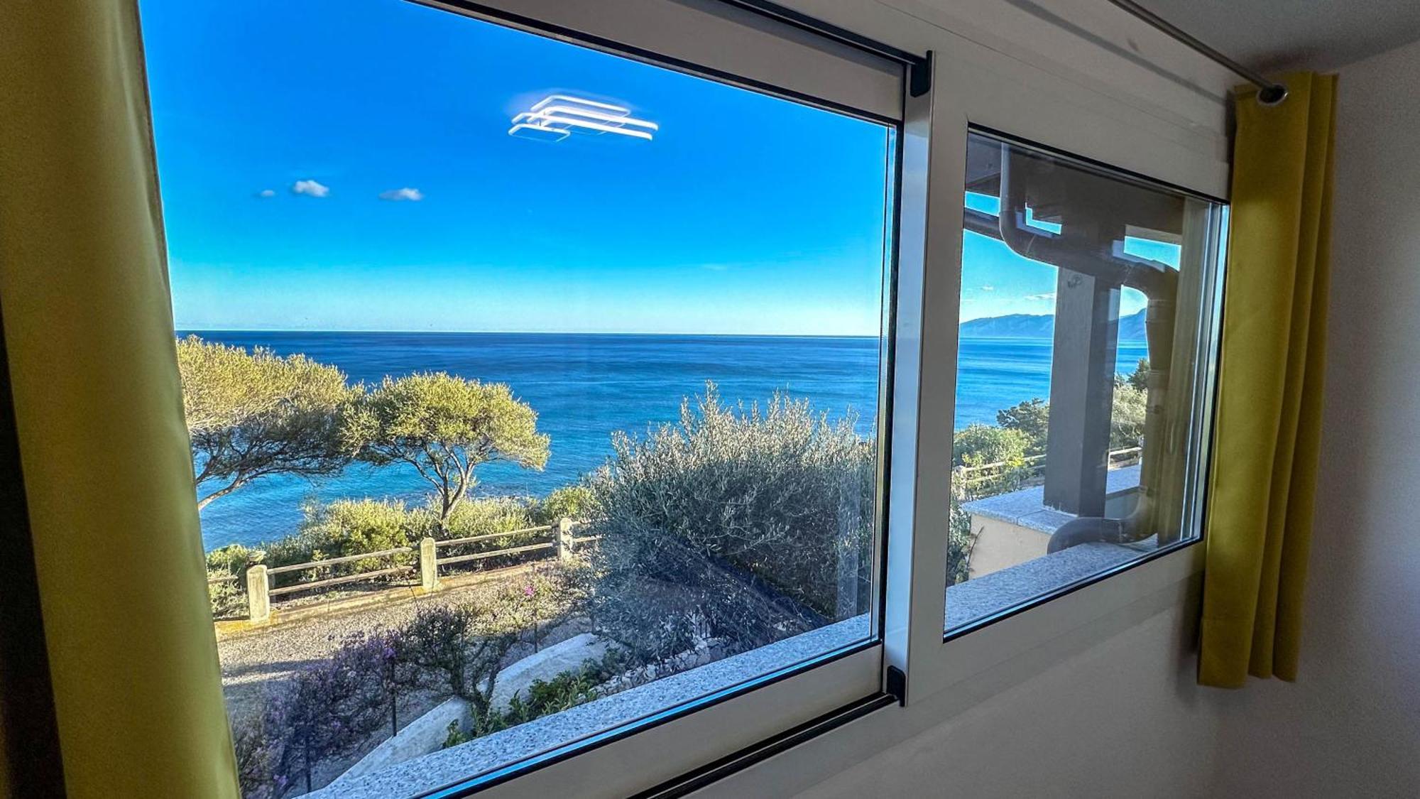 Mama House Con Vista Mare Apartment Cala Gonone Ngoại thất bức ảnh